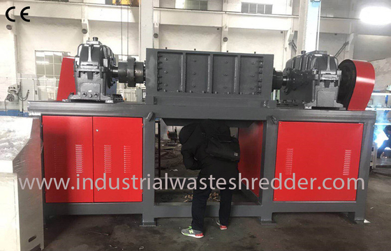 良い価格 IBCのプラスチック ドラム シュレッダー、地方自治体の固形廃棄物のためのシュレッダー機械 オンライン